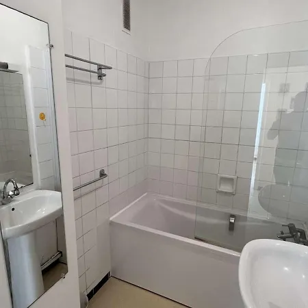 T3 Avec Terrasse, Parking, Proche Et Commerces - Fr-1-701-16 Valras-Plage